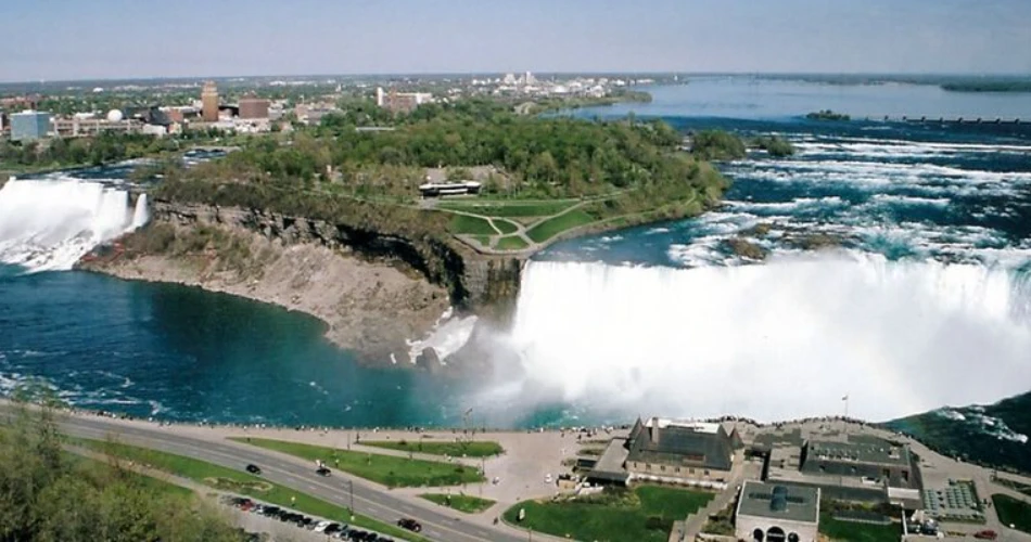 How to Spend a Weekend in Niagara Falls, USA