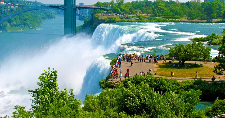 How to Spend a Weekend in Niagara Falls, USA